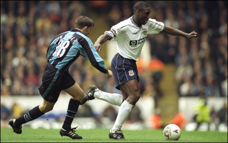 Gavin Strachan and Sol Campbell (Getty)