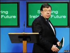 Irish Prime Minister Brian Cowen addresses reporters in Dublin, 24 November
