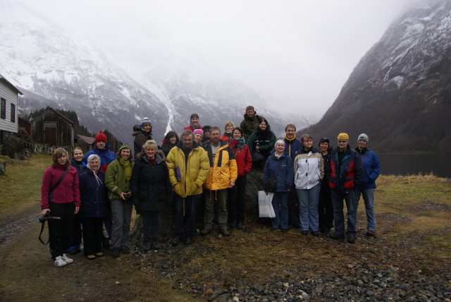 Group photo at Bakka in Nærøfjord